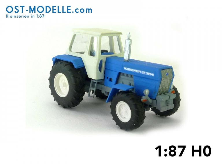 Traktor Fortschritt ZT 313 blau
